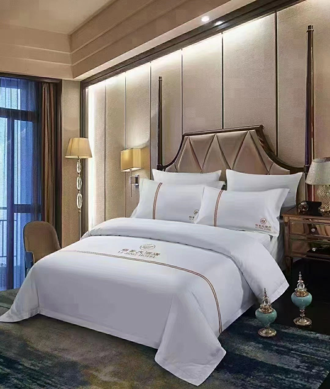 Hotel 4-piece set