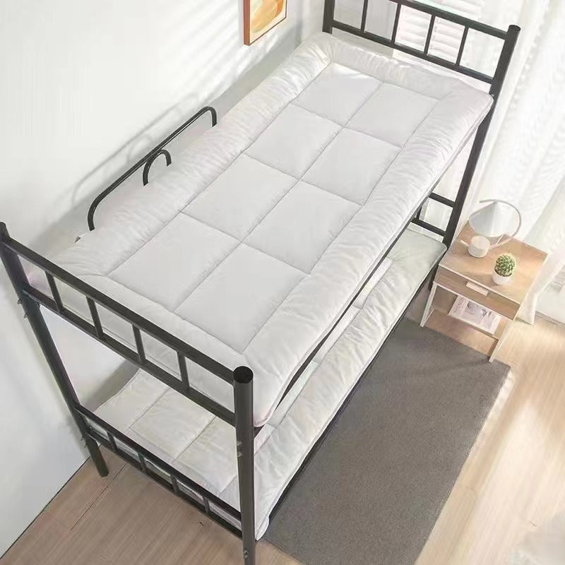 Hotel quilt