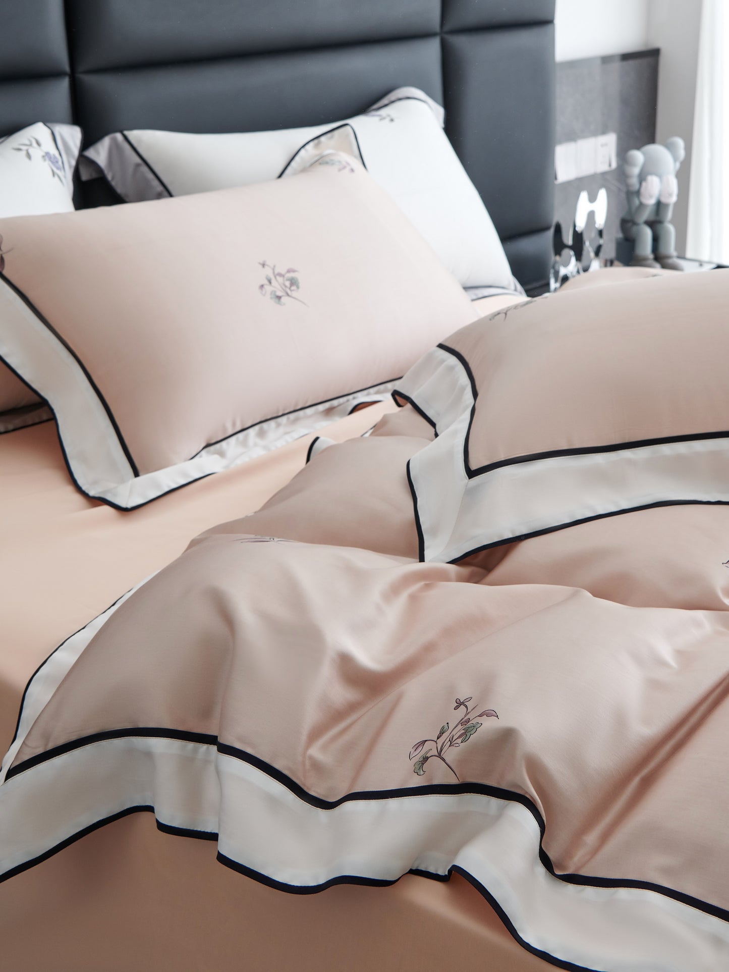 Anne Pink Sets
