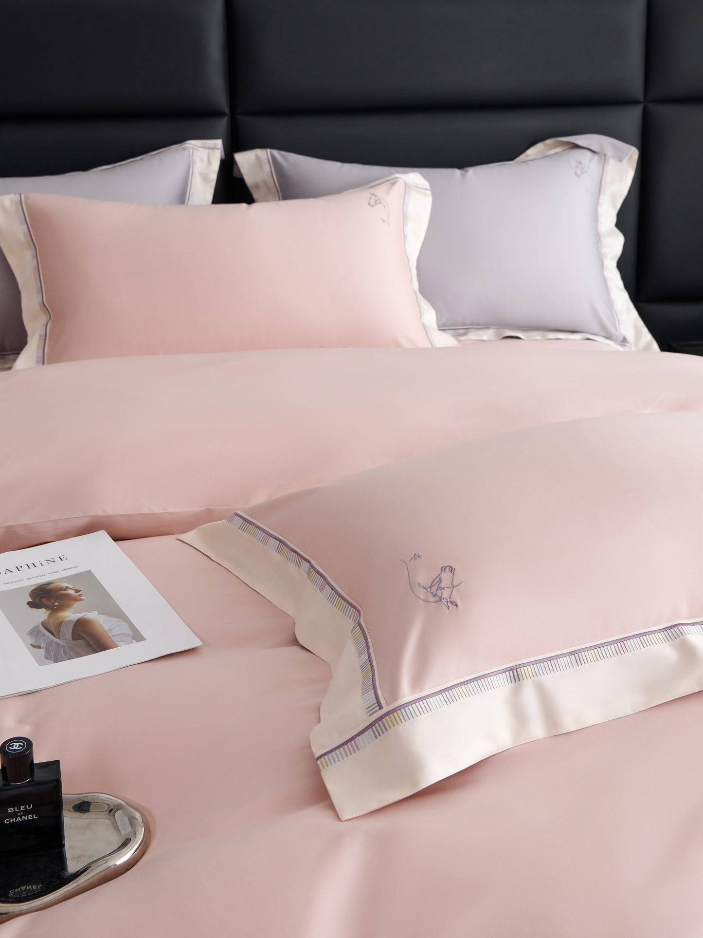 Xiang Song Pink Set