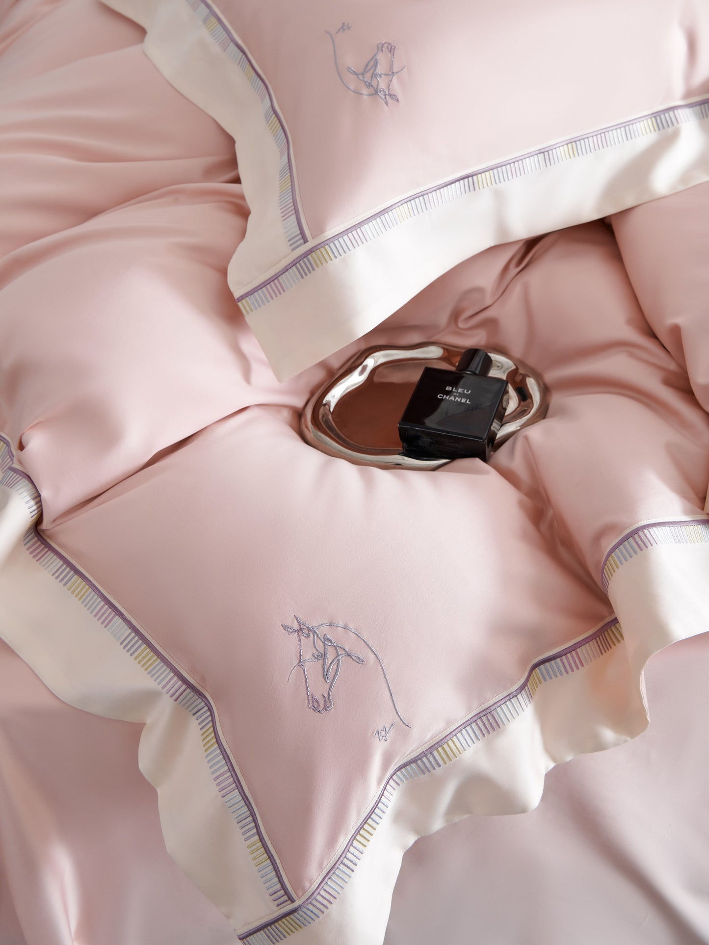 Xiang Song Pink Set