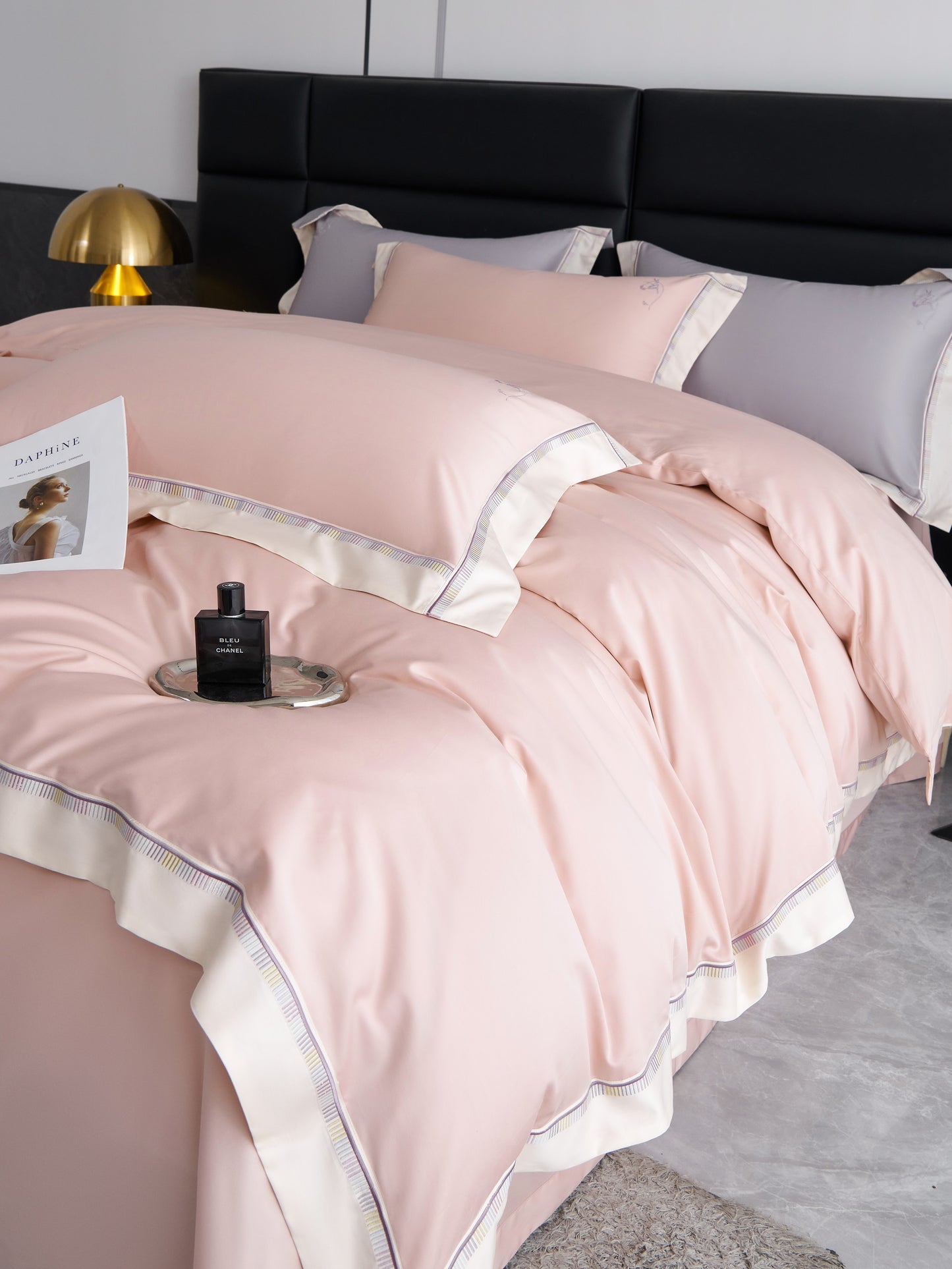 Xiang Song Pink Set