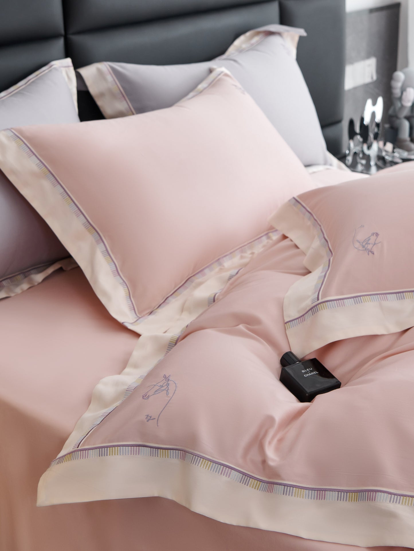 Xiang Song Pink Set